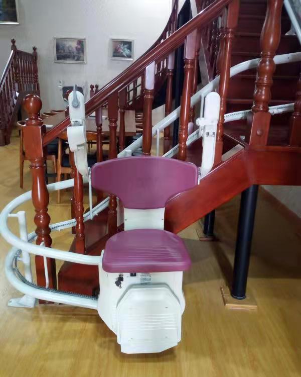 座椅（yǐ）電梯（tī）